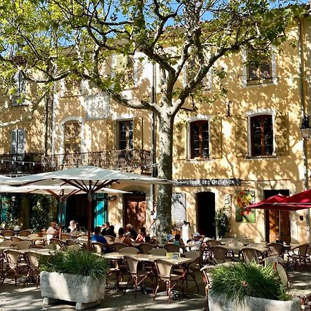 Au Coeur Du Village Provencal Tourtour Exteriér fotografie