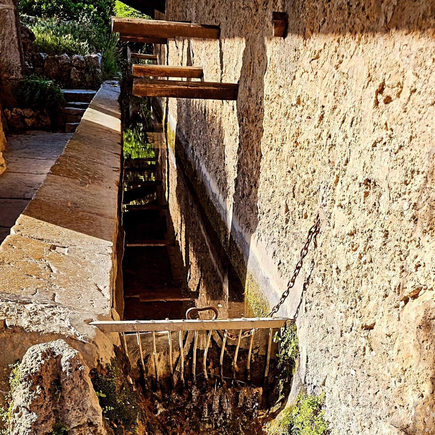 Au Coeur Du Village Provencal Tourtour Exteriér fotografie
